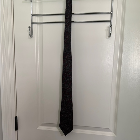 Vintage Wembley Paisley Tie for Formal Occasions - Picture 4 of 4